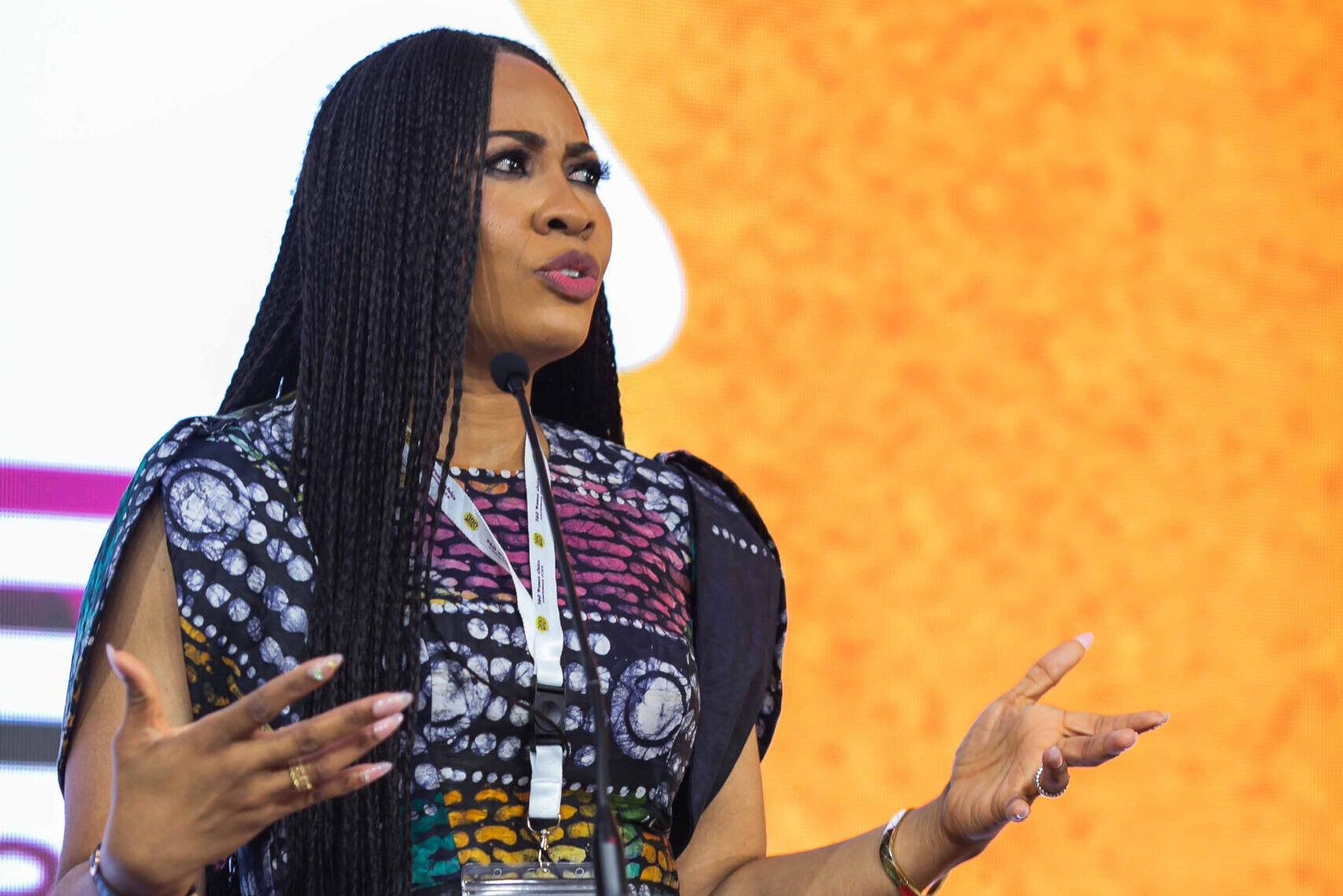 Elevatttebb-18Elevattecc